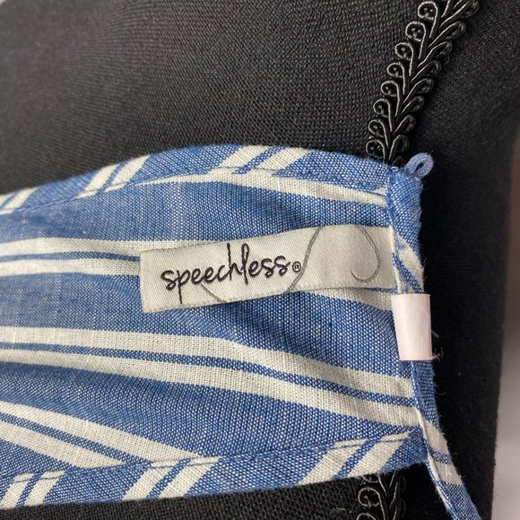 Speechless Sleeveless Faux Wrap Romper White Blue Striped Size XXS - Picture 10 of 10